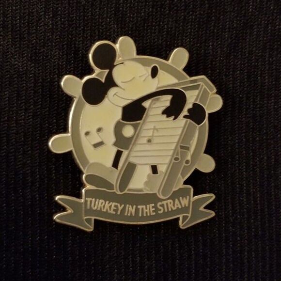 Disney Pin Turkey in the Straw Mickey Short B&W Steamboat Willie 16973 2002 53 - Picture 8 of 8